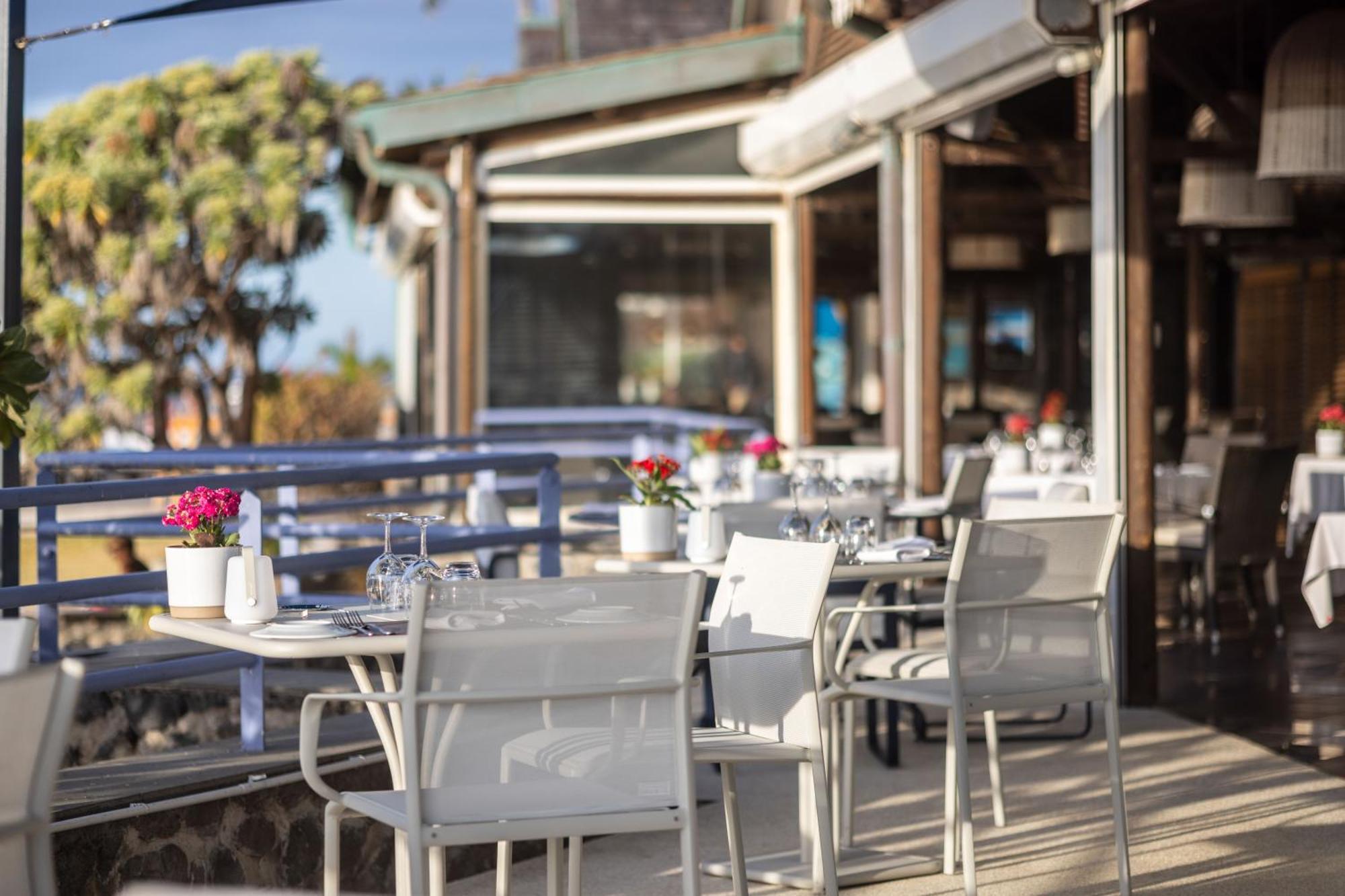 Hotel Le Boucan Canot Сен-Жиль-ле-Бэн Экстерьер фото