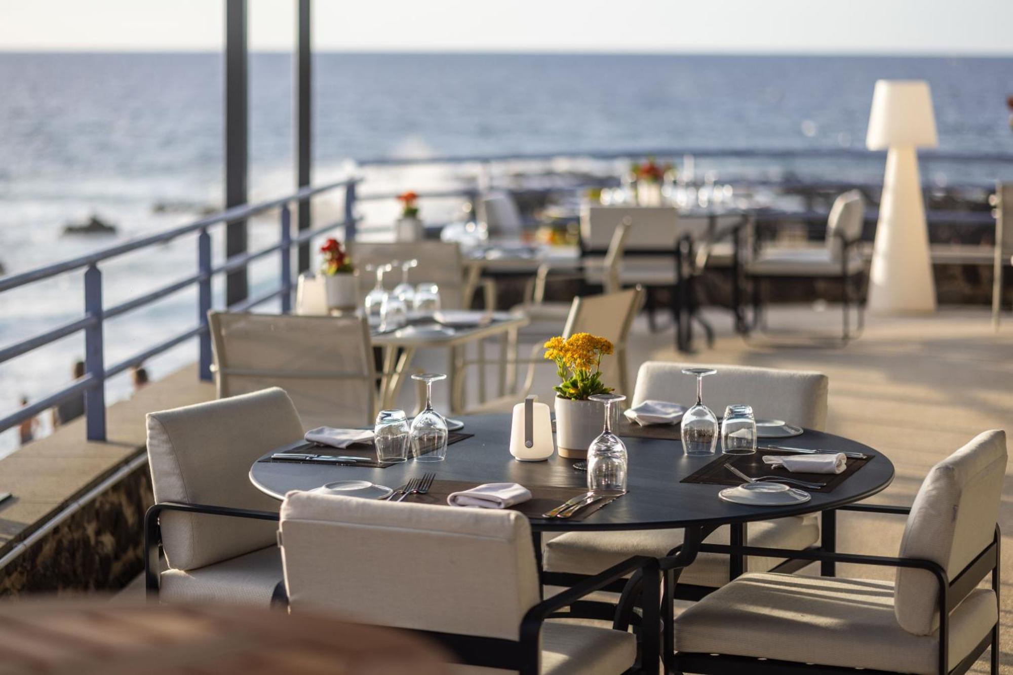 Hotel Le Boucan Canot Сен-Жиль-ле-Бэн Экстерьер фото