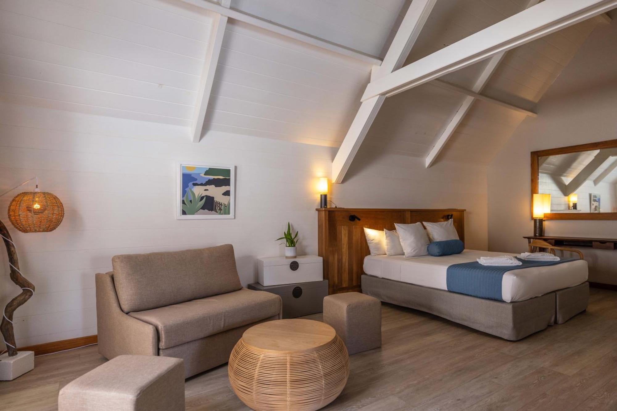 Hotel Le Boucan Canot Сен-Жиль-ле-Бэн Экстерьер фото